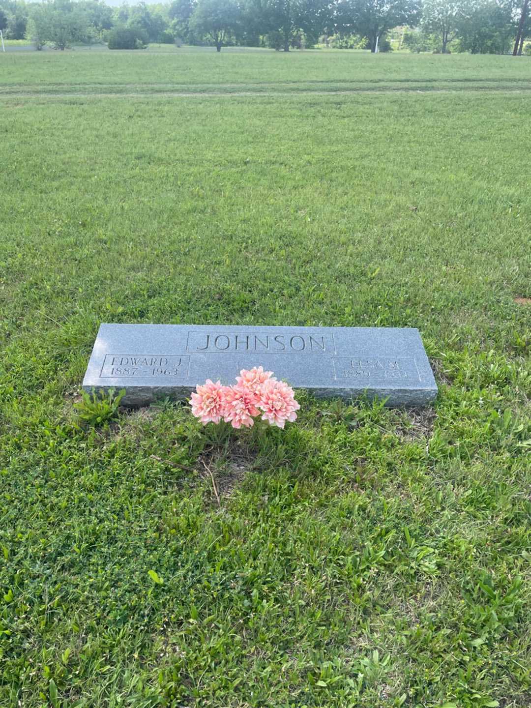 Edward J. Johnson's grave. Photo 1