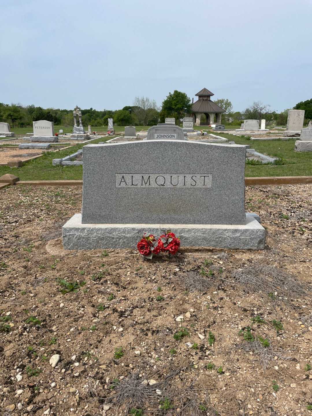 Henry Almquist's grave. Photo 1