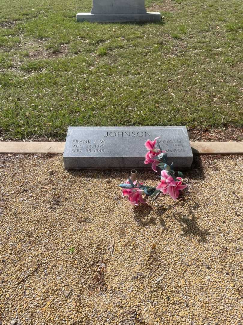 Frank J. W. Johnson's grave. Photo 1