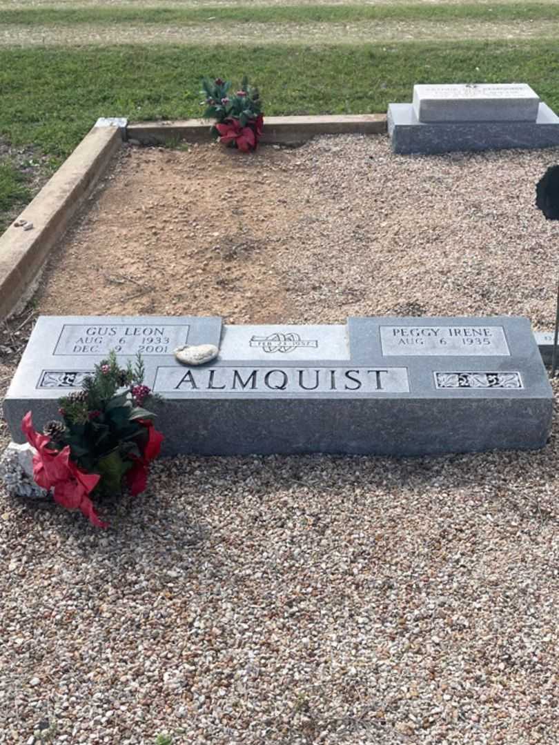 Gus Leon Almquist's grave. Photo 2