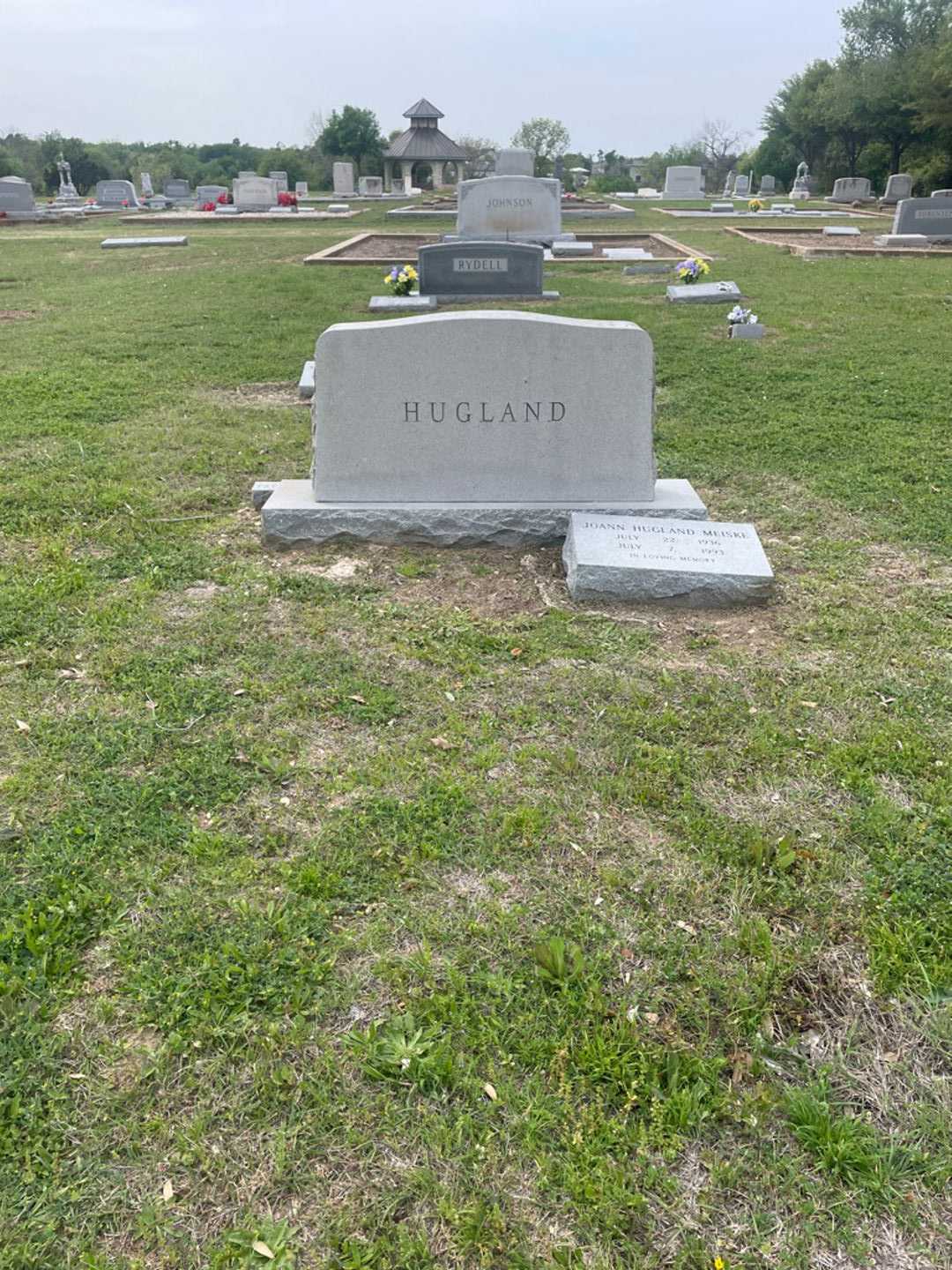 Joann Hugland Meiske's grave. Photo 2
