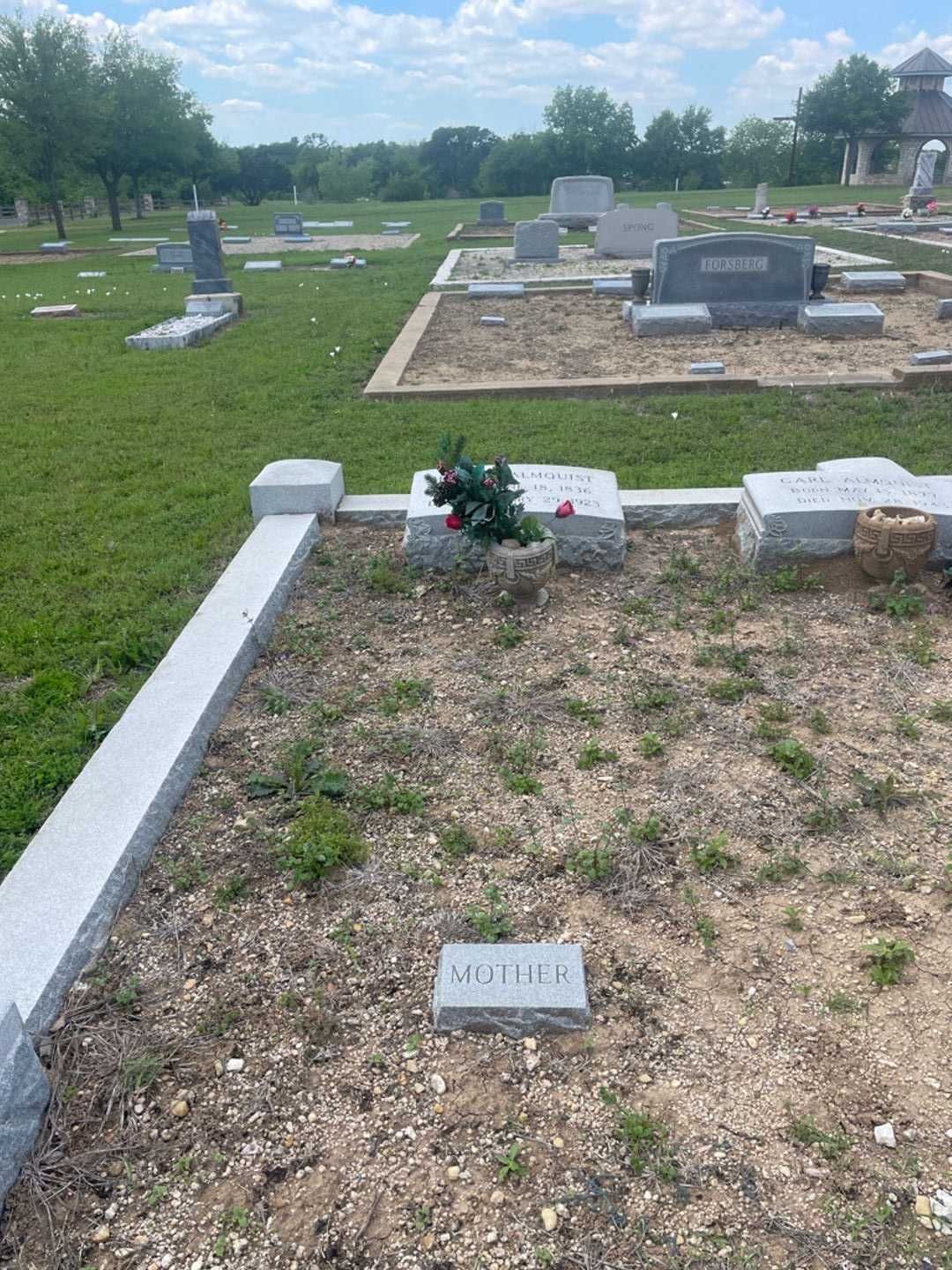 Hedvig Almquist's grave. Photo 1