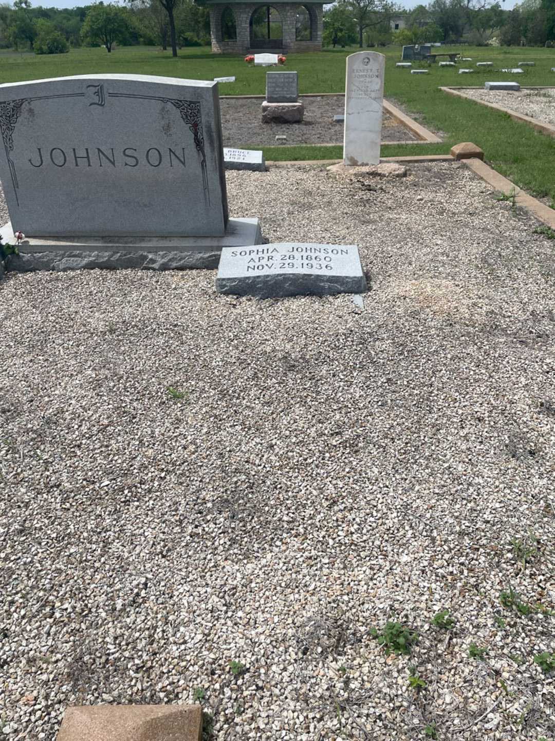 Sophia Johnson's grave. Photo 1