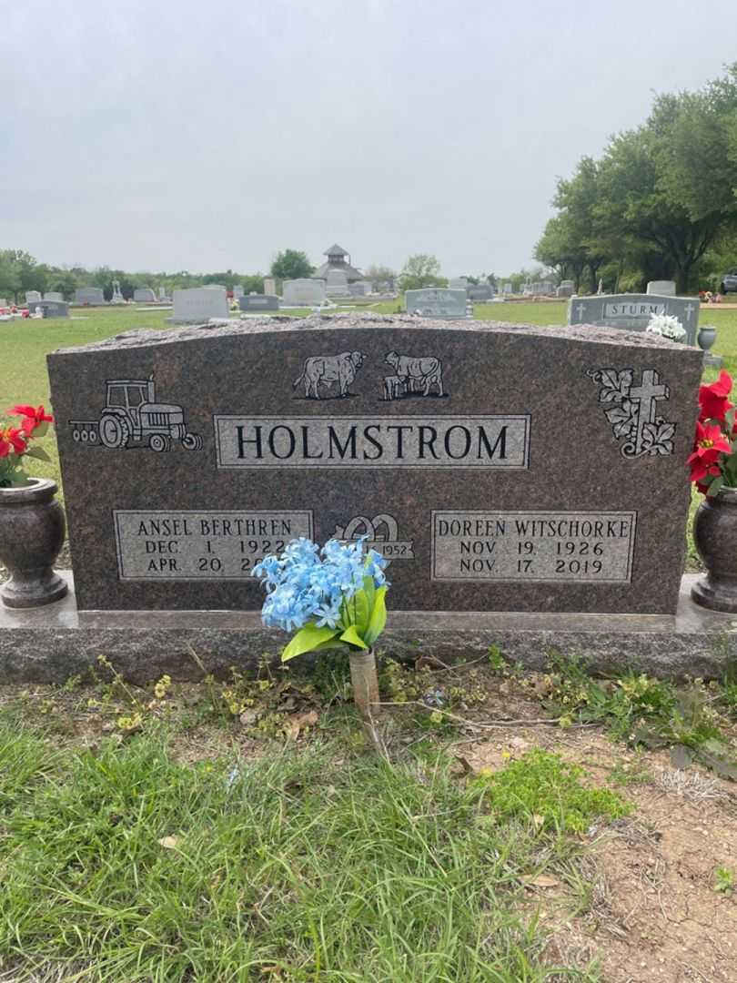 Doreen Rosalie Witschorke Holmstrom's grave. Photo 2