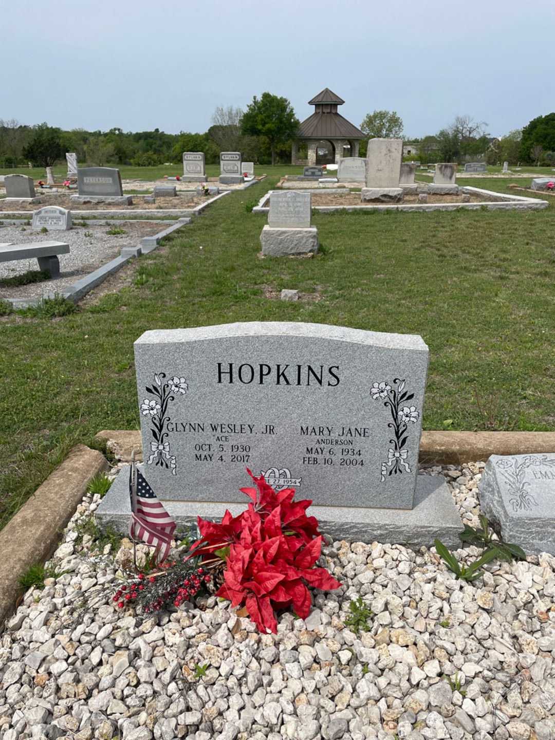 Glynn Wesley "Ace" Hopkins Junior's grave. Photo 3